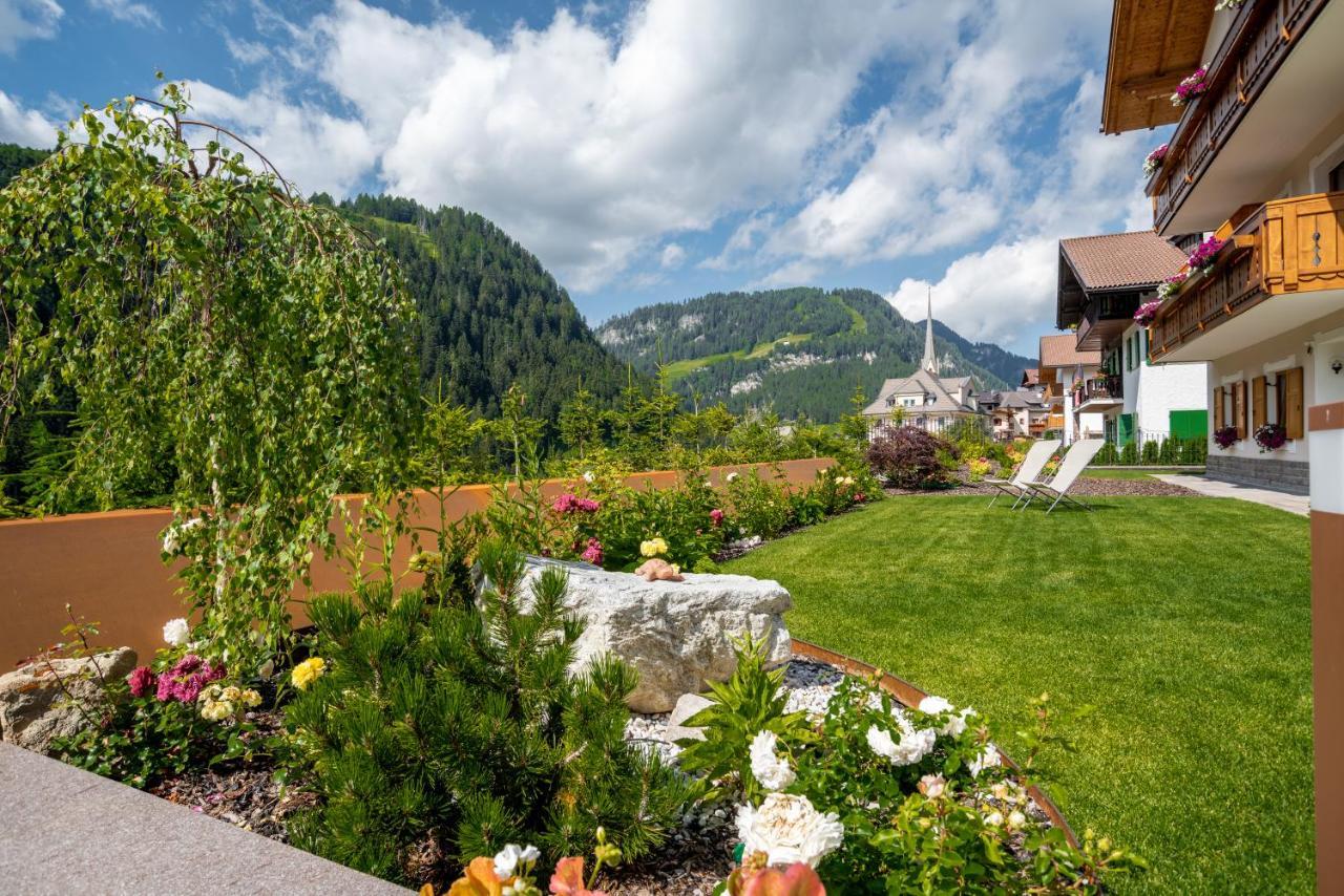 Hotel Vernel Santa Cristina Val Gardena 外观 照片