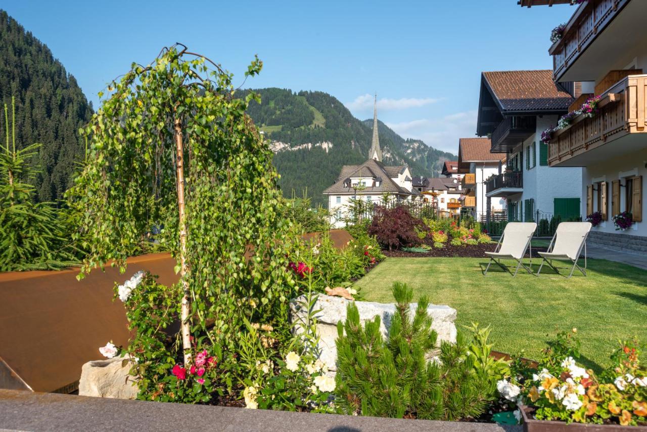 Hotel Vernel Santa Cristina Val Gardena 外观 照片