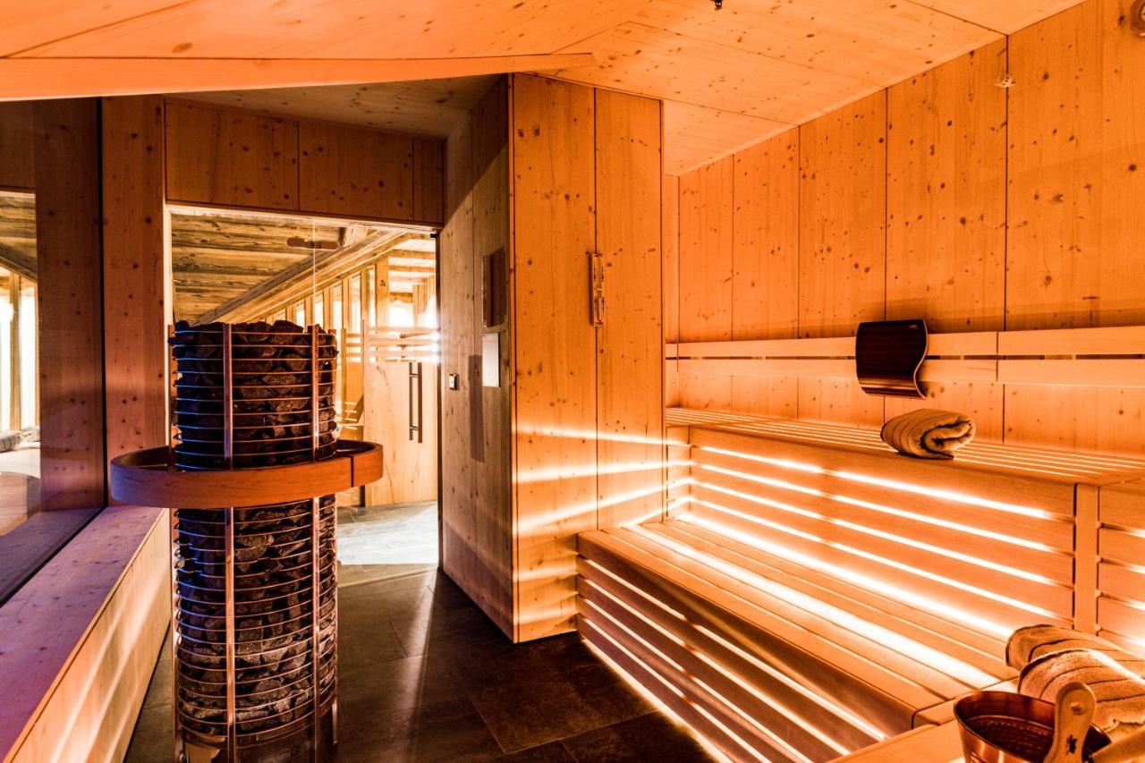 Hotel Vernel Santa Cristina Val Gardena 外观 照片