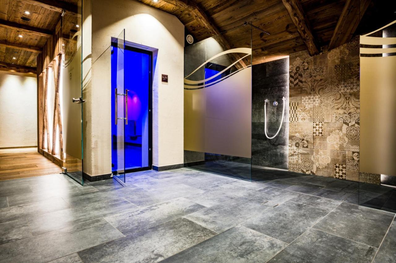Hotel Vernel Santa Cristina Val Gardena 外观 照片